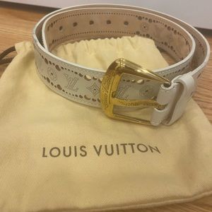 100% authentic Louis Vuitton women’s light cream leather belt